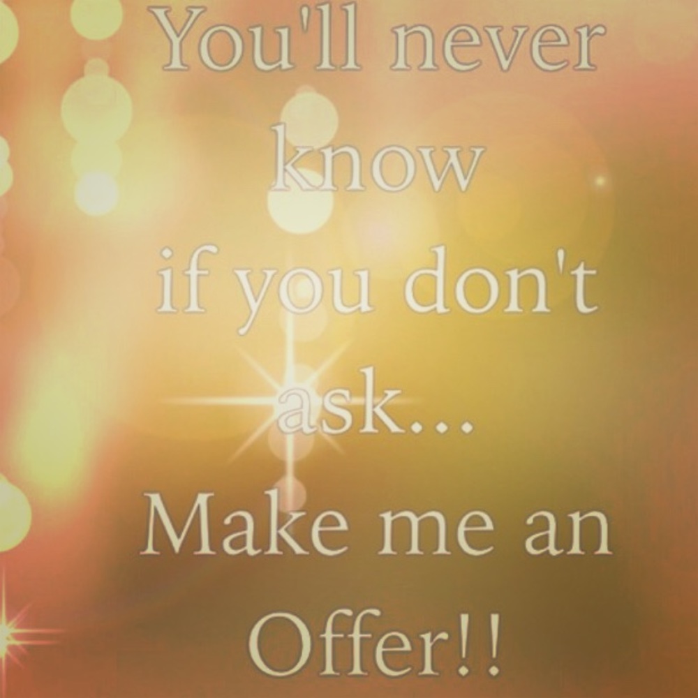 ⭐️⭐️MAKE AN OFFER 😊 ⭐️⭐️